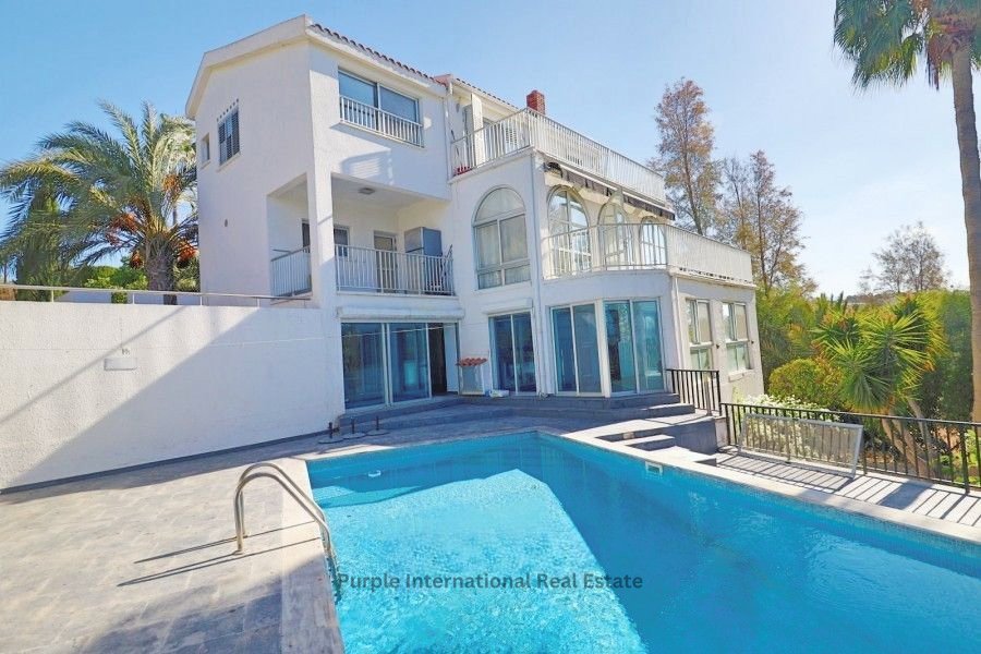 5 bedrooms Villa in Coral Bay, Cyprus No. 23171