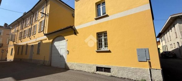 3 Schlafzimmer Wohnung in Stradella, Italy, Nr. 380001 2