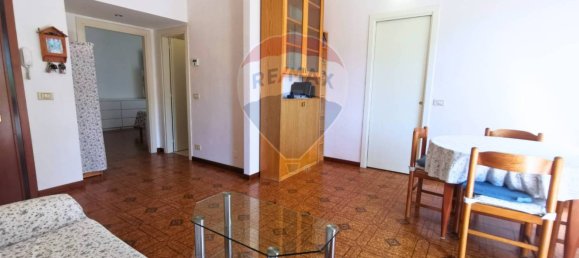 1 bedroom Apartment in Bergamo, Italy No. 344028 6