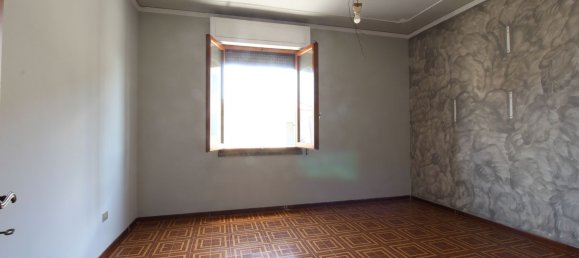 5 rooms Apartment in Cerreto Guidi, Italy No. 268930 16