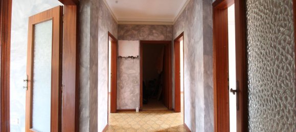 5 rooms Apartment in Cerreto Guidi, Italy No. 268930 19