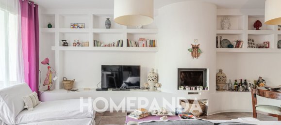 8 rooms Villa in Aci Catena, Italy No. 48532 2