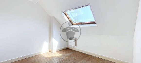 4 bedrooms Townhouse in Saint-Quentin, France No. 256486 22