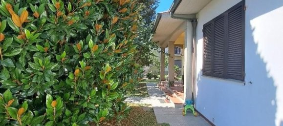 Вилла с 7 комнатами в Пиза, Италия № 221639 37