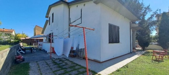 Вилла с 7 комнатами в Пиза, Италия № 221639 38