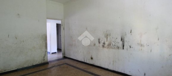 1 Schlafzimmer Wohnung in Genoa, Italy, Nr. 371428 4