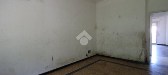 1 Schlafzimmer Wohnung in Genoa, Italy, Nr. 371428 2