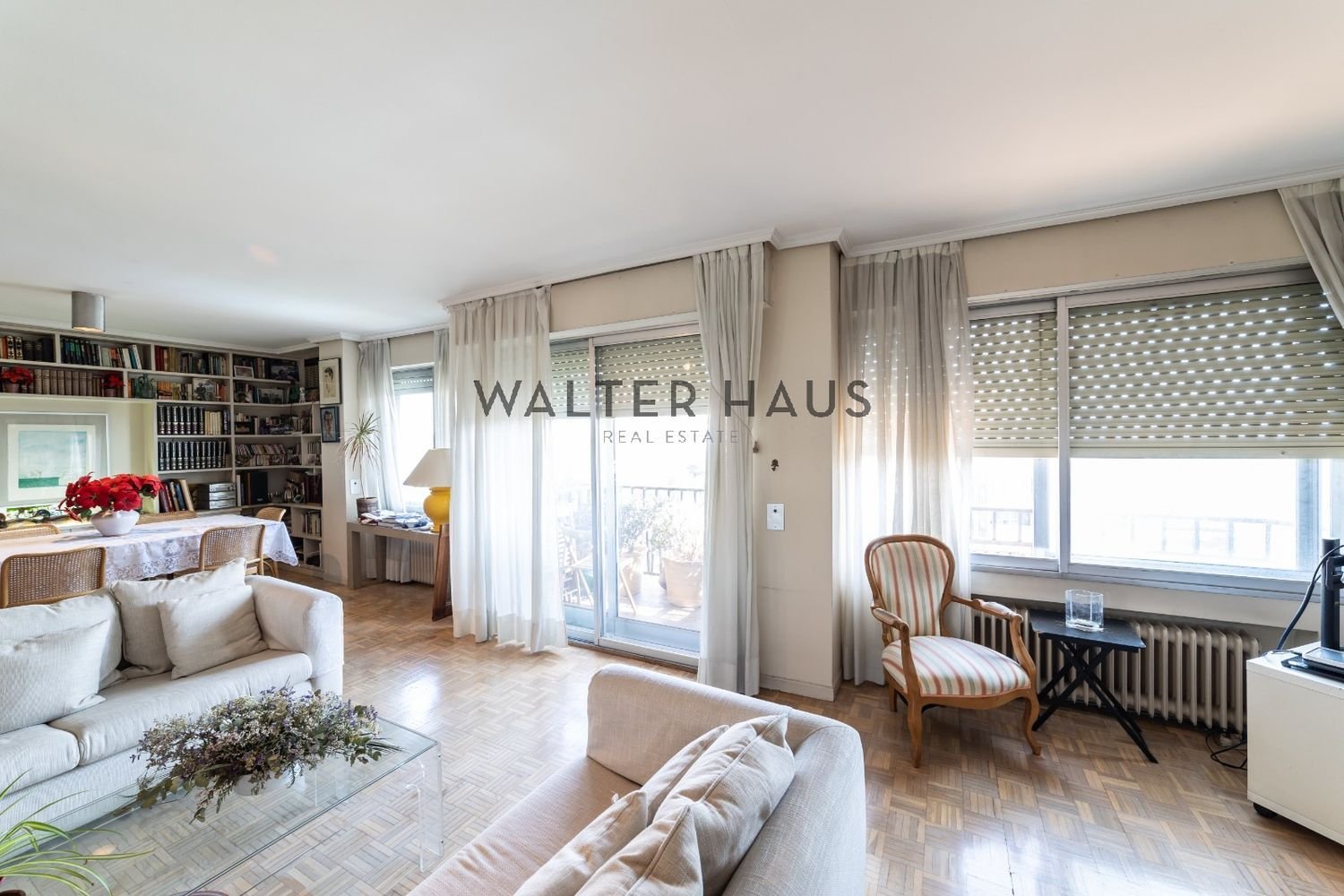 4 chambres Appartement à Madrid, Spain No. 159958