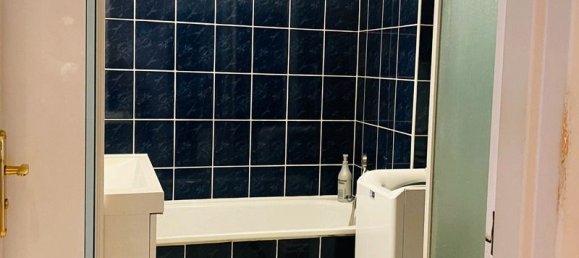 Квартира с 4 спальнями в Жуэ-ле-Тур, Франция № 212035 6