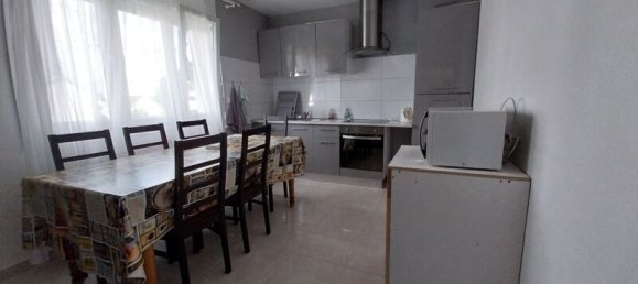 6 bedrooms House in Chartres, France No. 265008 4