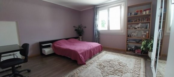 6 bedrooms House in Chartres, France No. 265008 6