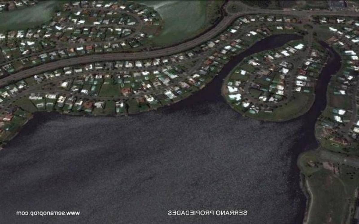  Land in Tigre, Argentina No. 120812