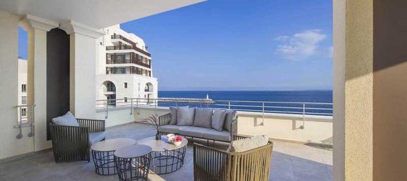 4 bedrooms Apartment in Limassol, Cyprus No. 17753 6