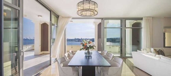 4 bedrooms Apartment in Limassol, Cyprus No. 17753 2