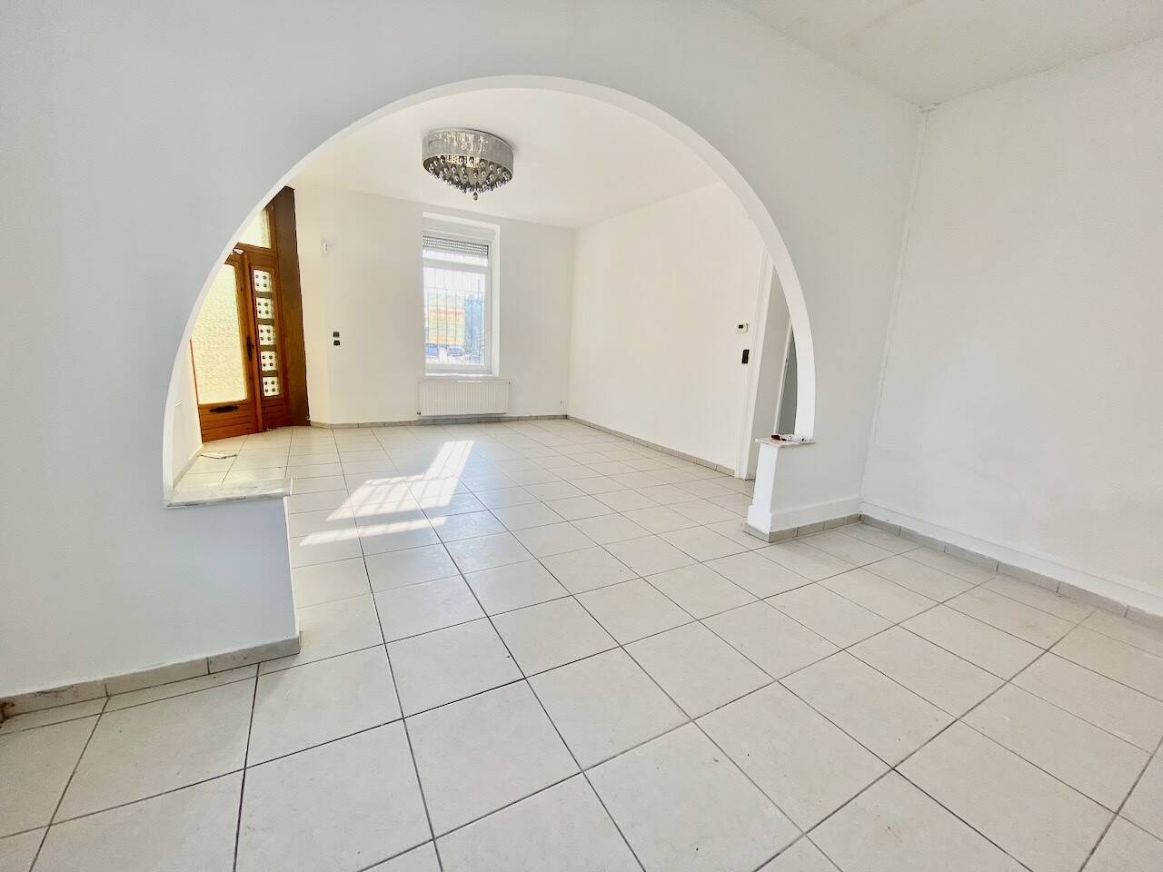 4 chambres Maison à Maubeuge, France No. 53616