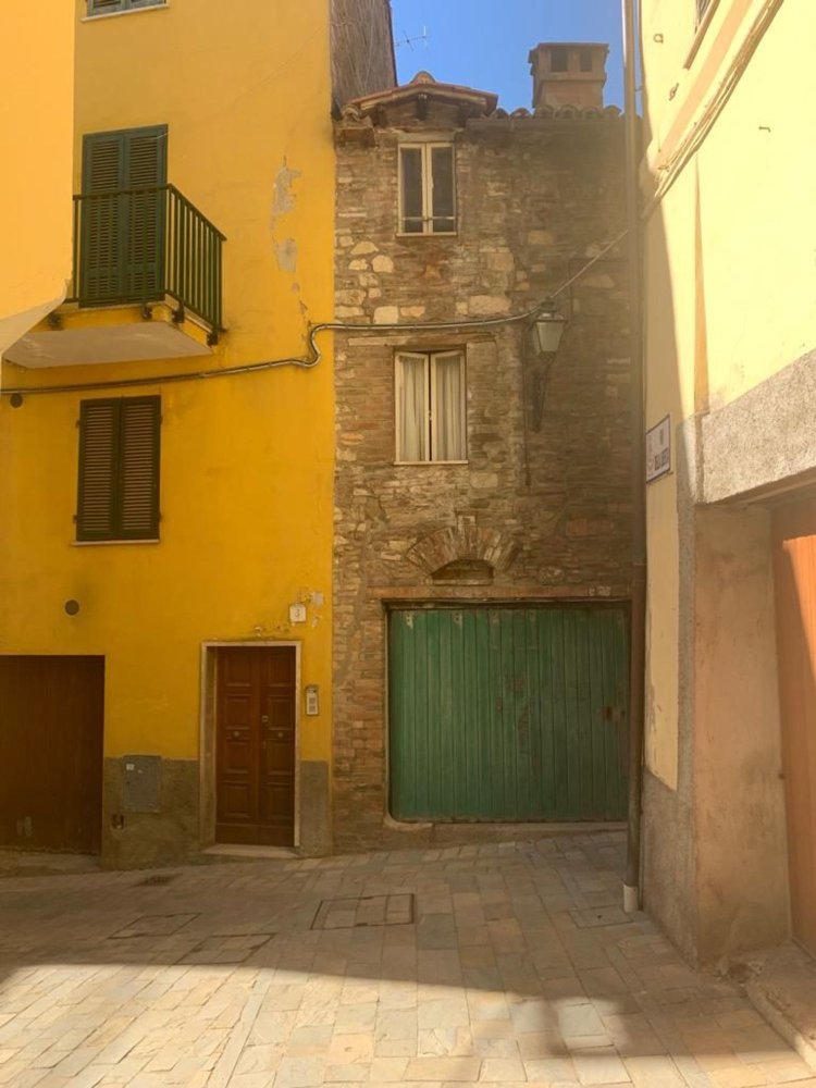 5 rooms House in Marsciano, Italy No. 255851