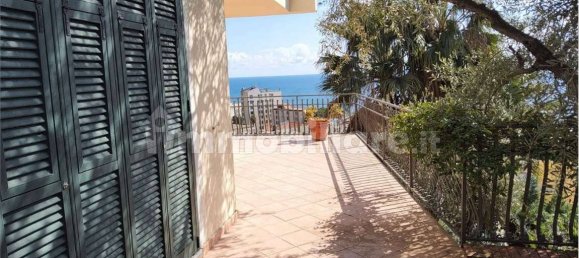 4 bedrooms Apartment in Alassio, Italy No. 351212 34