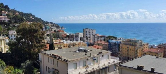 4 bedrooms Apartment in Alassio, Italy No. 351212 3