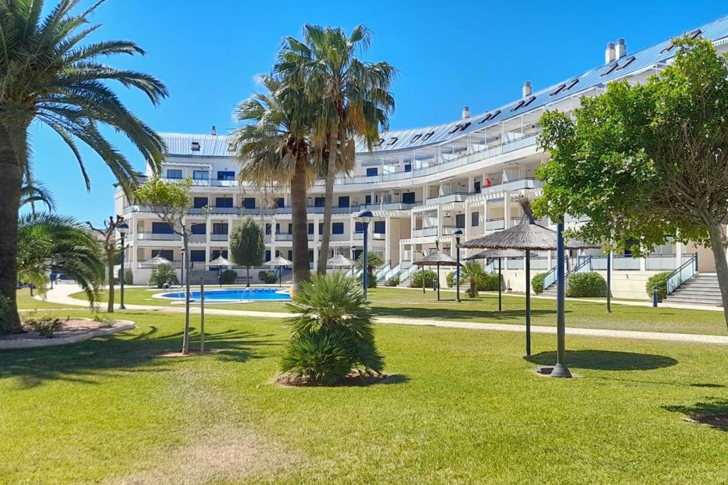 Apartamento de 3 dormitorios en Dénia, Spain No. 10586