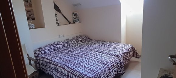 Apartamento de 3 dormitorios en Dénia, Spain No. 10586 3