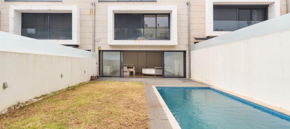 Дом с 5 спальнями в Порту, Португалия № 145094 2