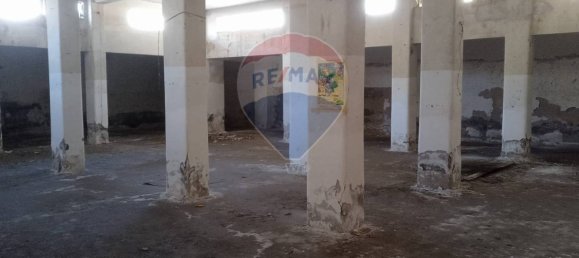 Склад 368м² в Катания, Италия № 221910 16