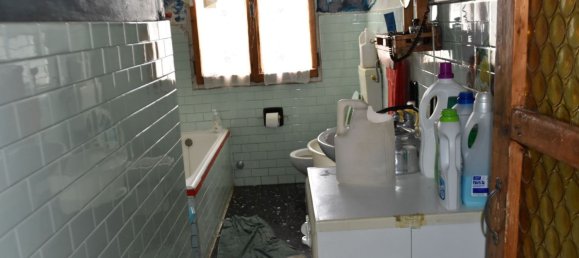 4 rooms Apartment in Cazzano Sant'Andrea, Italy No. 187737 9