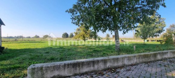 4 bedrooms Villa in Finale Emilia, Italy No. 63041 11