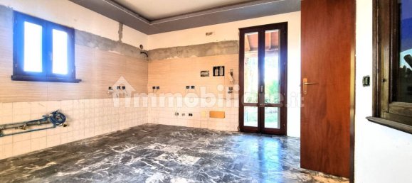4 bedrooms Villa in Finale Emilia, Italy No. 63041 18