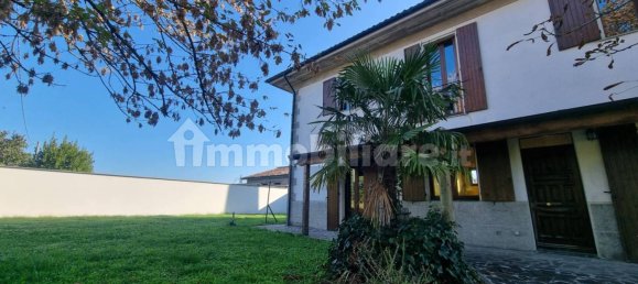 4 bedrooms Villa in Finale Emilia, Italy No. 63041 5