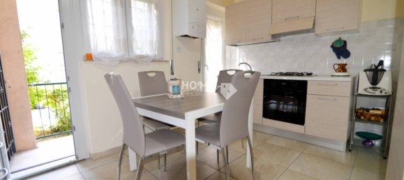 2 bedrooms Apartment in Macerata, Italy No. 344638 3