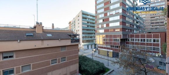 4 Schlafzimmer Wohnung in Granada, Spain, Nr. 20053 8