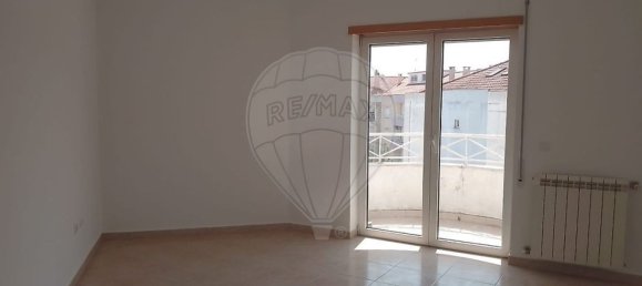3 Schlafzimmer Wohnung in Entroncamento, Portugal, Nr. 291007 8