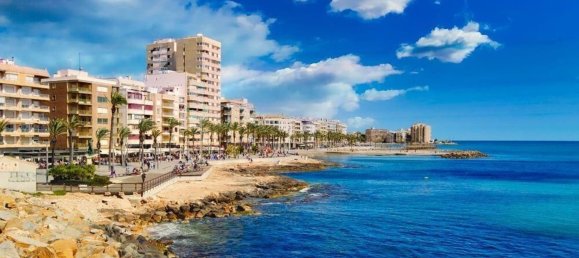 5 bedrooms Apartment in Torrevieja, Spain No. 40772 5