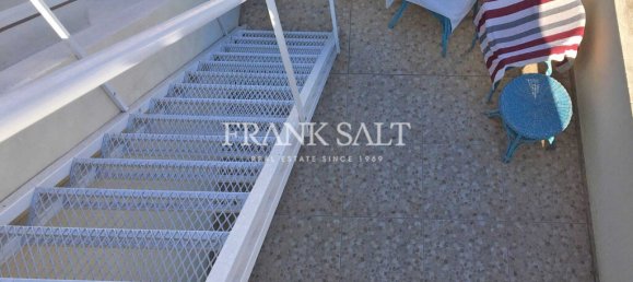 1 bedroom Apartment in Gzira, Malta No. 2456 3