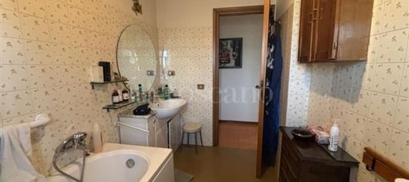 6-Zimmer Wohnung in Rome, Italy, Nr. 155556 8