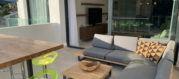 Квартира с 2 спальнями в Бенахавис, Испания № 137660 20