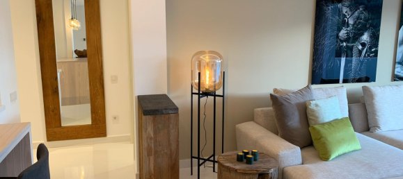 Квартира с 2 спальнями в Бенахавис, Испания № 137660 3