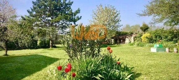 Casa de 7 dormitorios en Charente-Maritime, France No. 337136 6