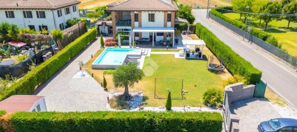 3 Schlafzimmer Villa in Malalbergo, Italy, Nr. 262021 46