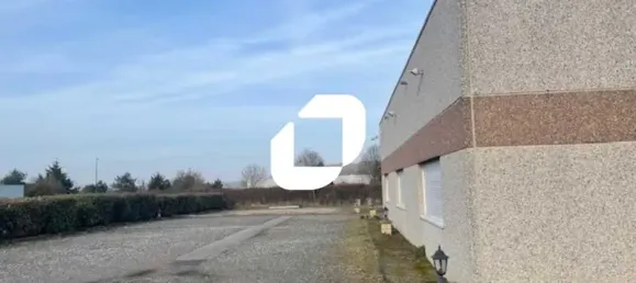 998m² Commercial property in Gisors, France No. 346141 5