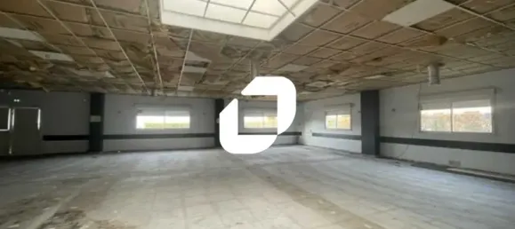 998m² Commercial property in Gisors, France No. 346141 16