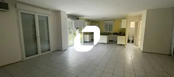 998m² Commercial property in Gisors, France No. 346141 19