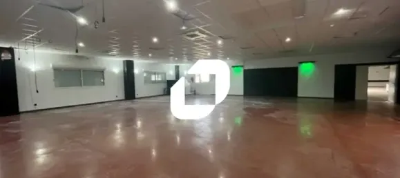 998m² Commercial property in Gisors, France No. 346141 11