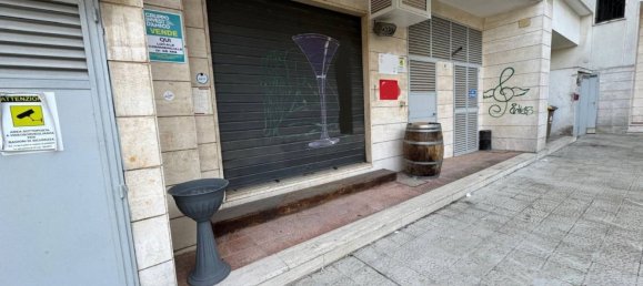 Garage à Martina Franca, Italy 38m² No. 176467 3