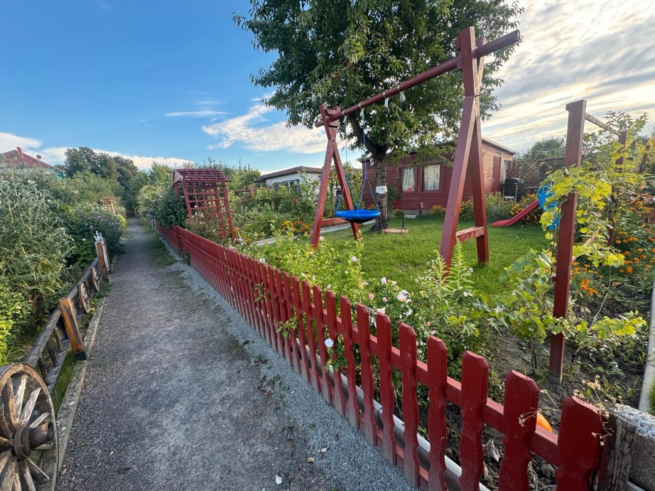  Land in Dresden, Germany No. 337979