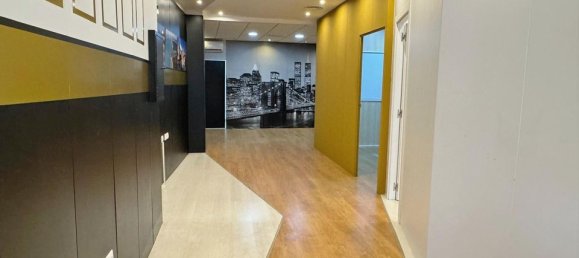 3 bedrooms Commercial property in Guardamar del Segura, Spain No. 184634 2