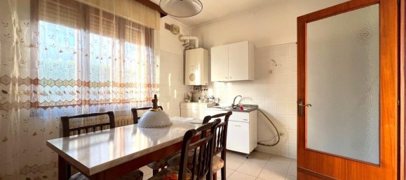 4 rooms Apartment in Piove di Sacco, Italy No. 67216 2