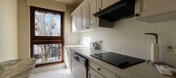 2 bedrooms Apartment in Yvelines, France No. 139428 3