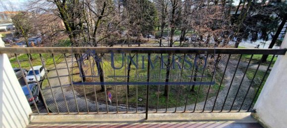 4 rooms Apartment in Voghera, Italy No. 155450 10